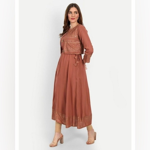 Happy Design Women Brown Printed Rayon Kurta - Picture 2 of 5